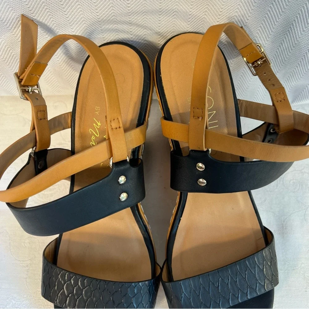 Coconuts by Matisse Black & Tan Wedge Strap Vegan Sandals 6M